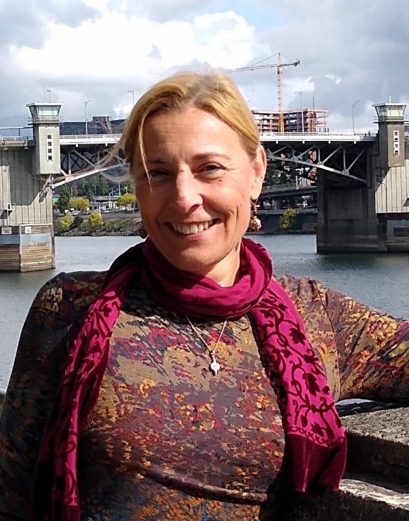Sonja E. Klocke
