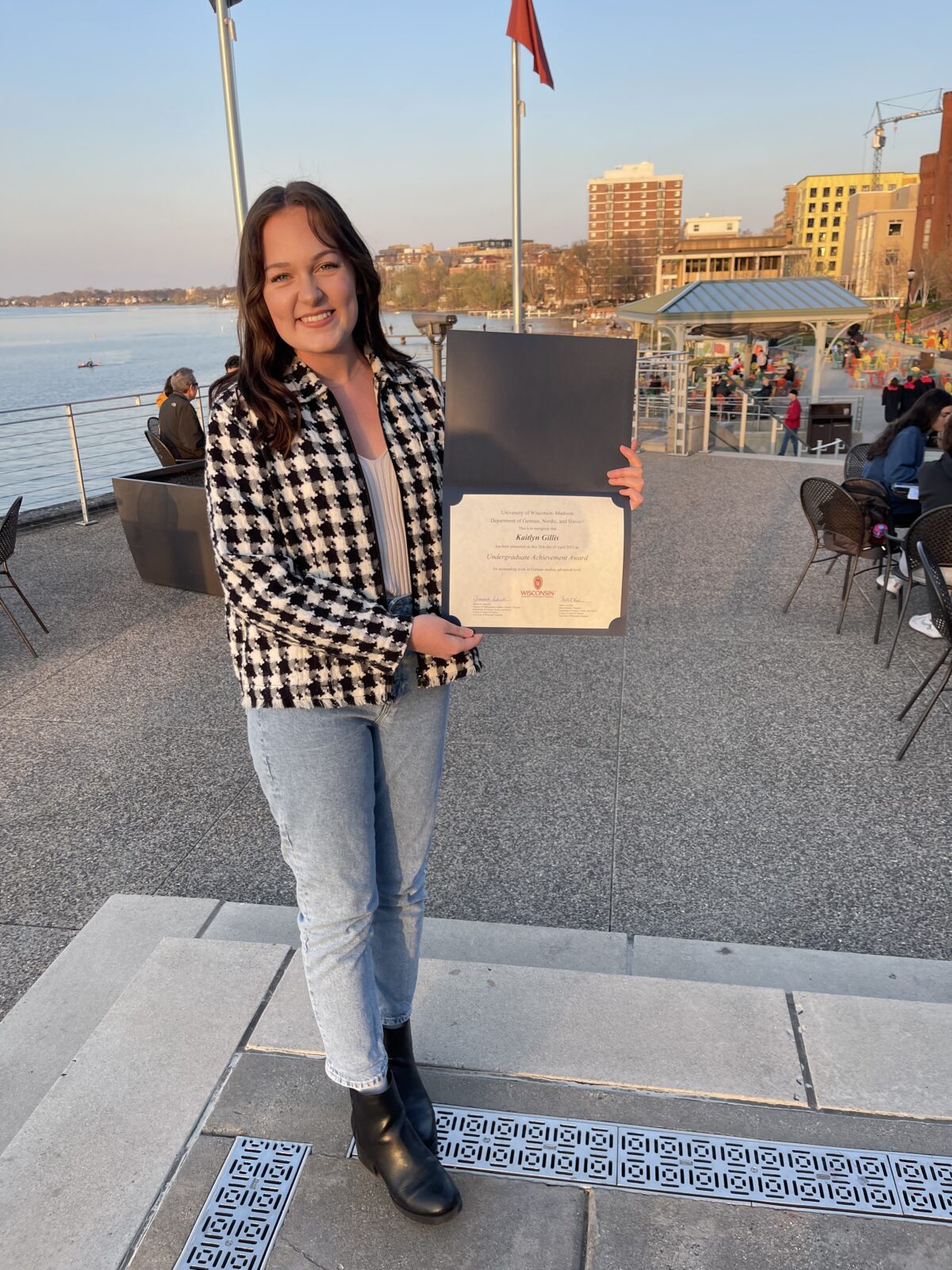 Image of graduated student Kaitlyn Gillis