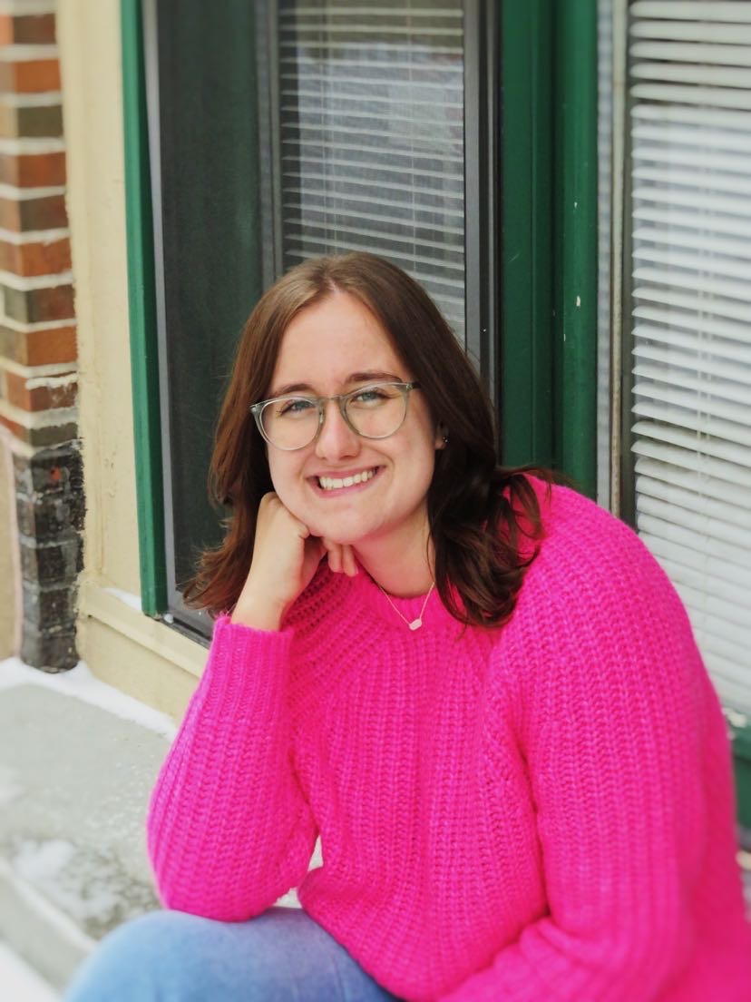 Image of graduated student Sydney Mueller