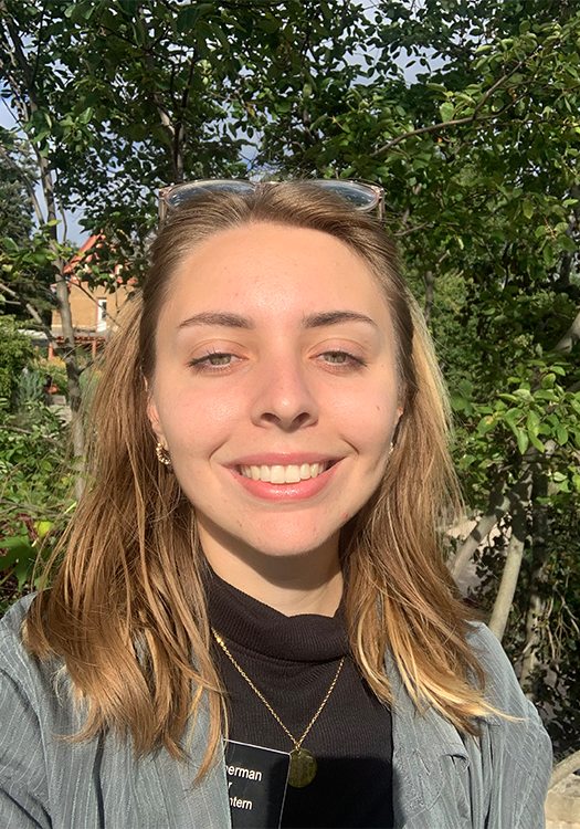 image of graduated student Molly Ann Zimmermann